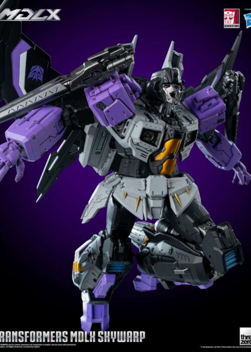 Alternative view of THREEZERO Transformers MDLX Skywarp AF