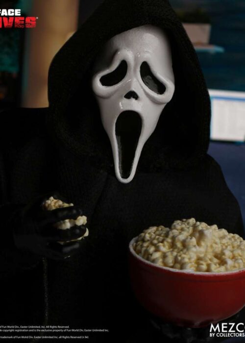 Alternative view of MEZCO TOYS One 12 Collective Ghost Face Af