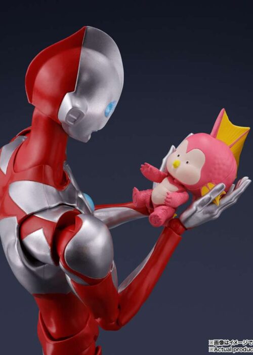 Alternative view of BANDAI S.H.FIGUARTS Ultraman: Rising Ultraman & Emi SHF