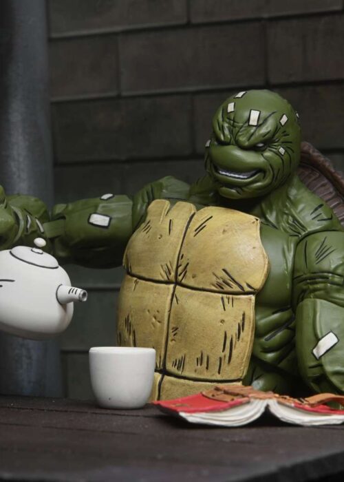 Alternative view of NECA Tmnt The Last Ronin Battle Damaged Ronin Af