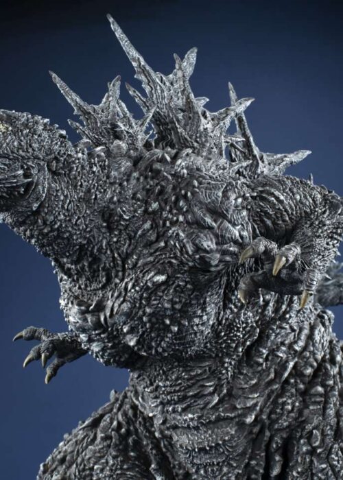 Alternative view of BANDAI S.H.MONSTERARTS Godzilla 2004 Reissue