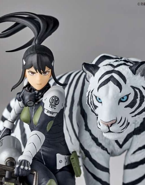 Alternative view of KAIYODO Kaiju N.8 Mina Ashiro 1/18 Scale Figure Diorama