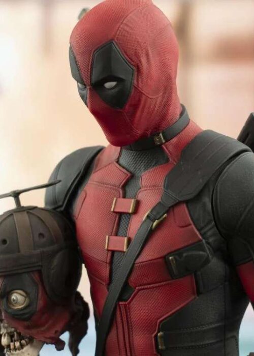 Alternative view of DIAMOND SELECT Marvel Premier Coll Deadpool & Wolverine Deadpool Statue