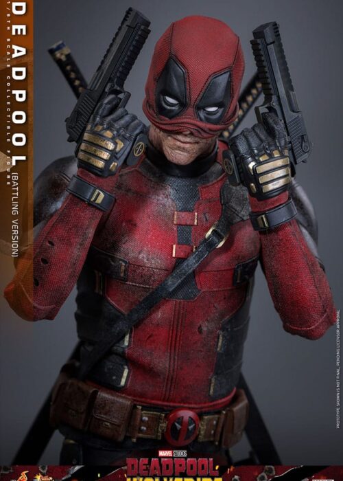 Alternative view of HOT TOYS Deadpool & Wolverine Movie Masterpiece Action Figure 1/6 Deadpool (Battling Version) 31 cm