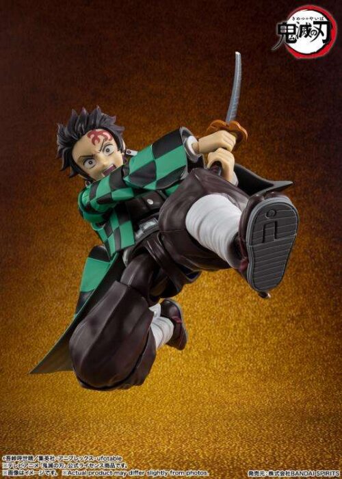 Alternative view of BANDAI S.H.Figuarts Demon Slayer Tanjiro Kamado Final Battle in the Infinty Castle  SHF