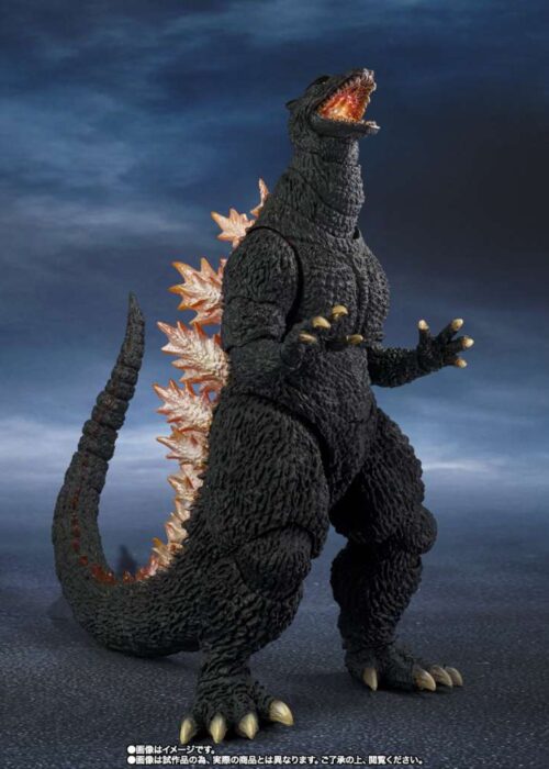 Alternative view of BANDAI Godzilla 2004 Heat Ray Ver vs New Gotengo S.H.Monsterarts