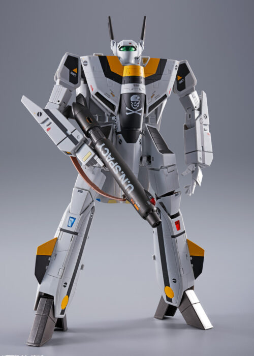 BANDAI DX Chogokin Super Dimension Fortress Macross - VF-1S Valkyrie Roy Focker Special (Revival Version)
