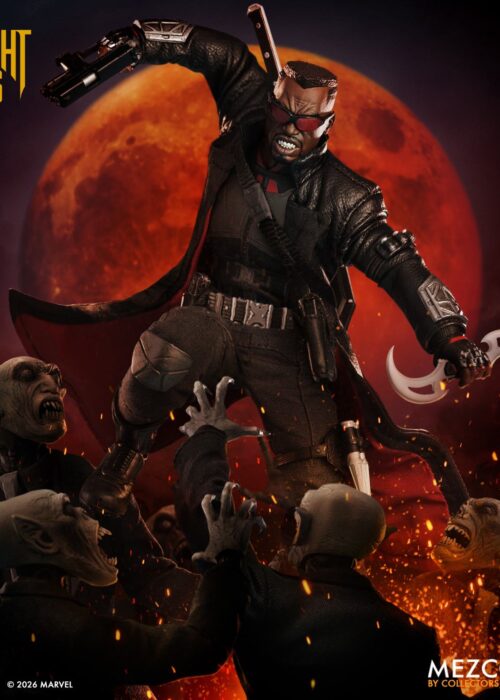 MEZCO TOYS One 12 Collective Blade Action Figure