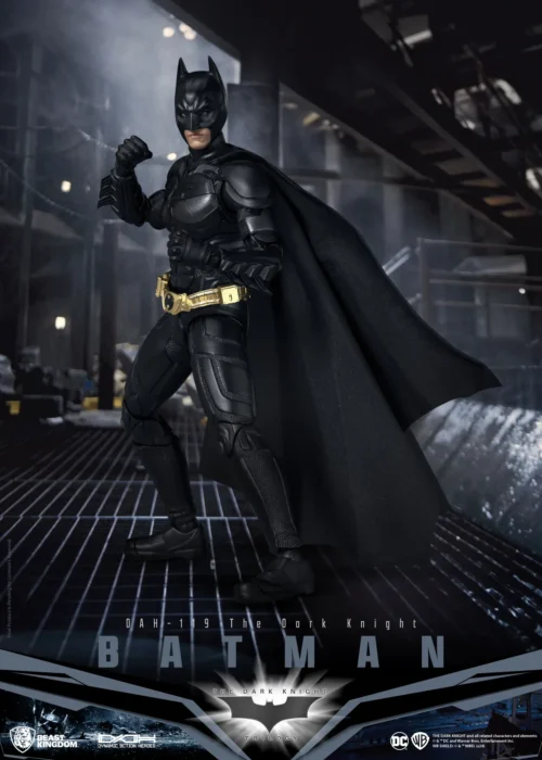 BEAST KINGDOM Batman Dark Knight Standard Version Action Figure - immagine 6